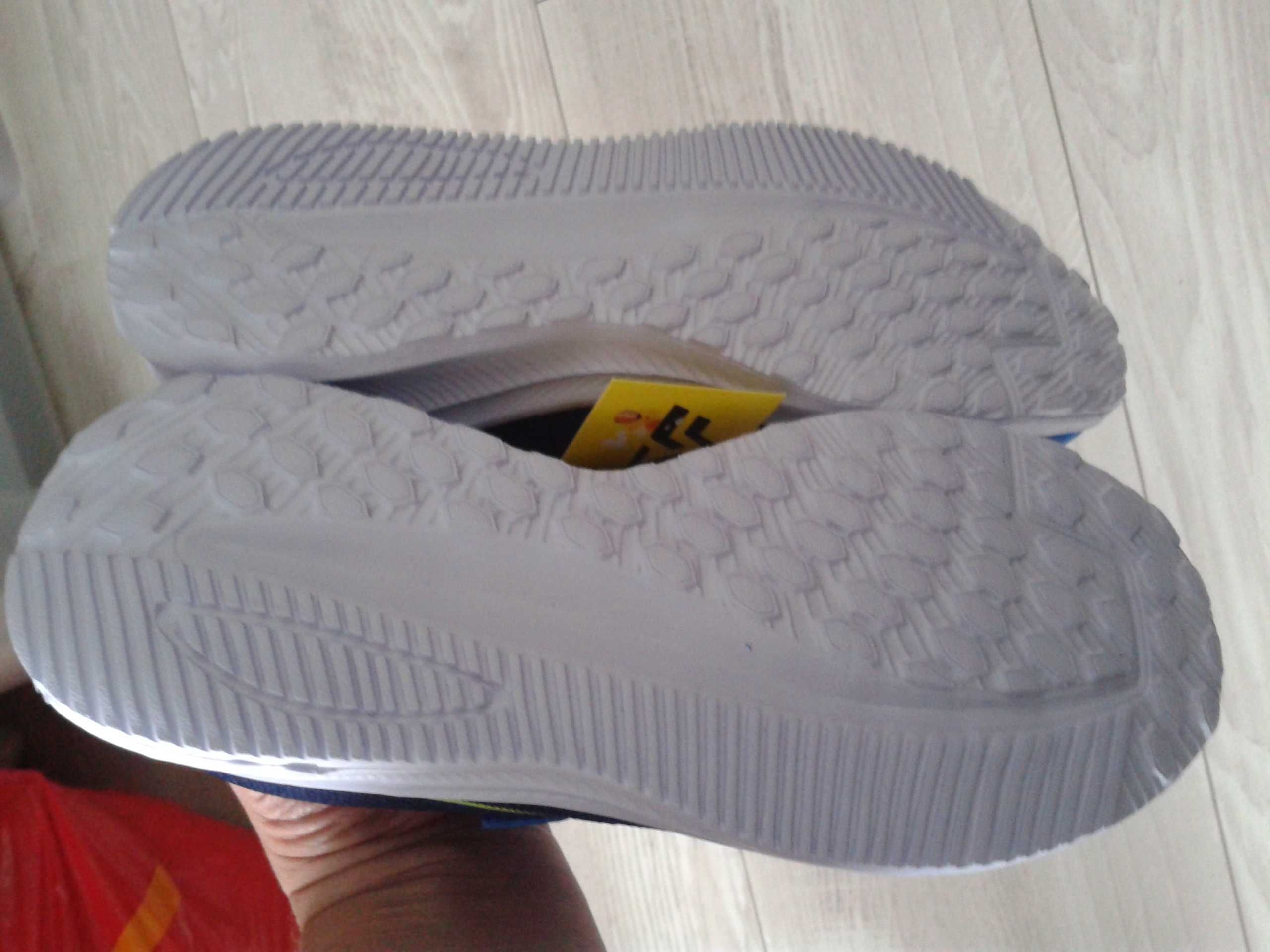 buty chłopięce, adidasy, sneakersy, rozm. 34, NOWE