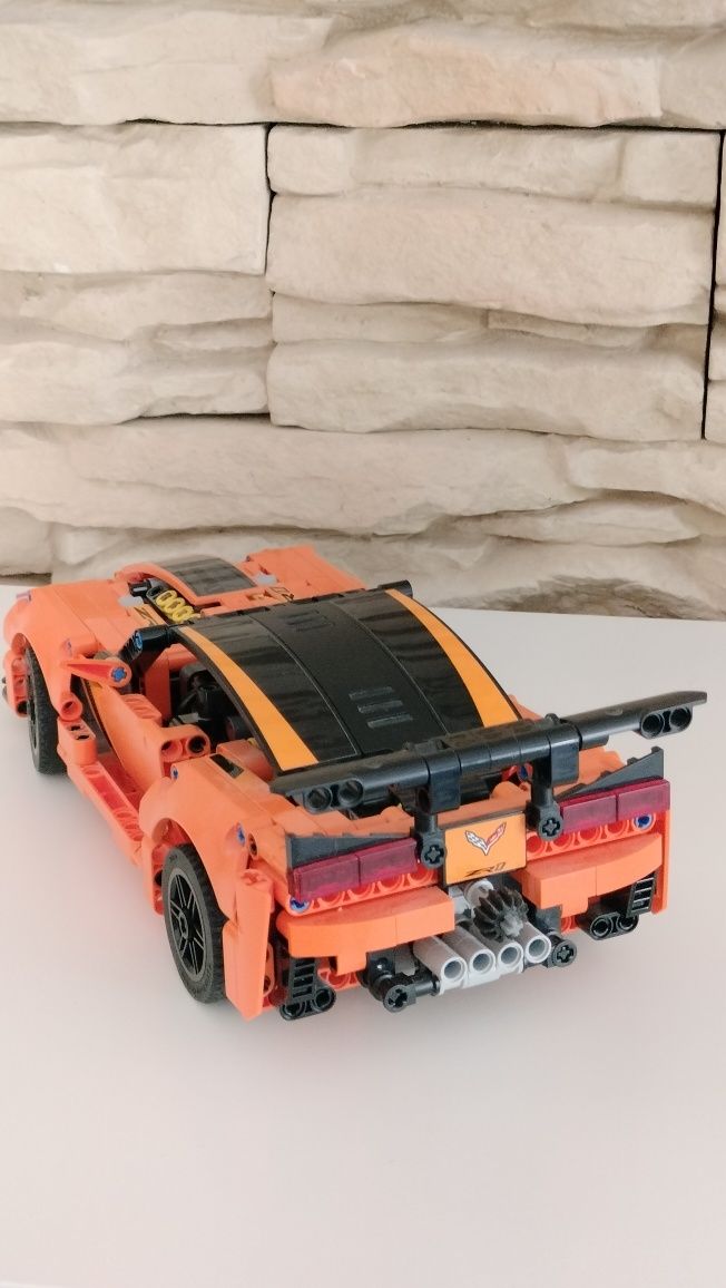 Lego technic chevrolet corvette