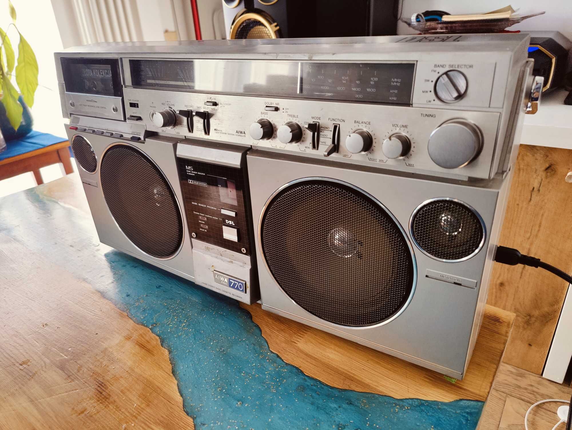 Retro klasyk - boombox AIWA - radiomagnetofon AIWA CS 770 E