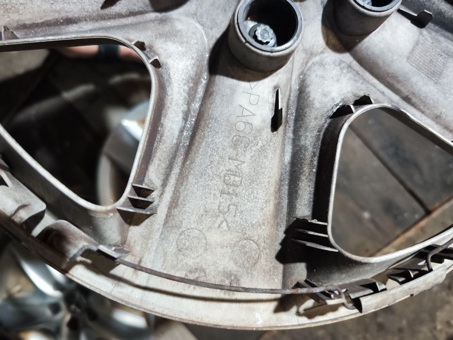 Ковпаки оригінал vw r15 з ковпачками під диски з лопастями