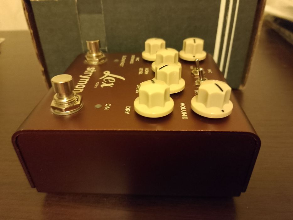 Strymon Lex V2 Rotary Speaker Simulator + Drive + Wah-wah педаль