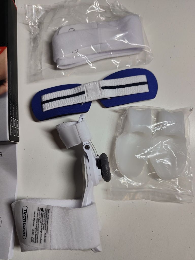 Korektor orteza na haluksy regulowana separator zestaw Tech Live N875