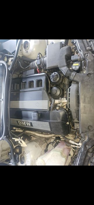 Silnik m52b20tu części przepustnica ms42 bmw e46 e39  2.0 r6