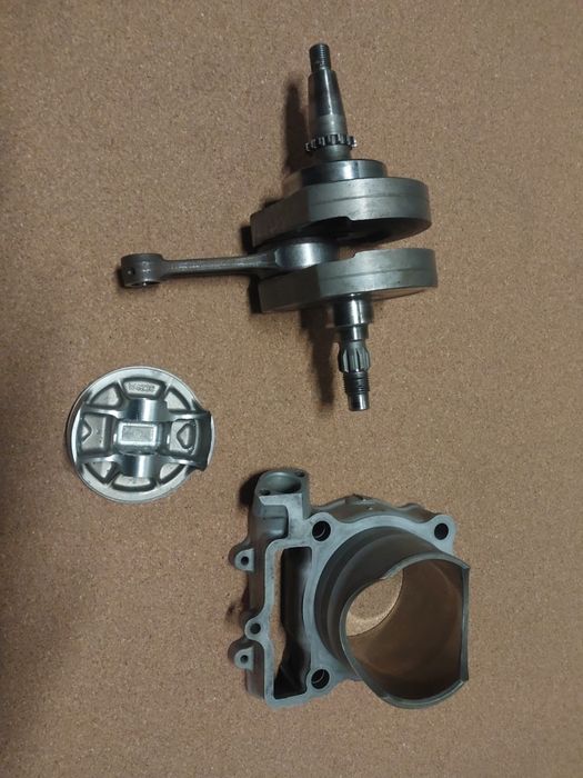 Wał, cylinder, tłok do Kawasaki KX-F 250 12r


---

Wał, c