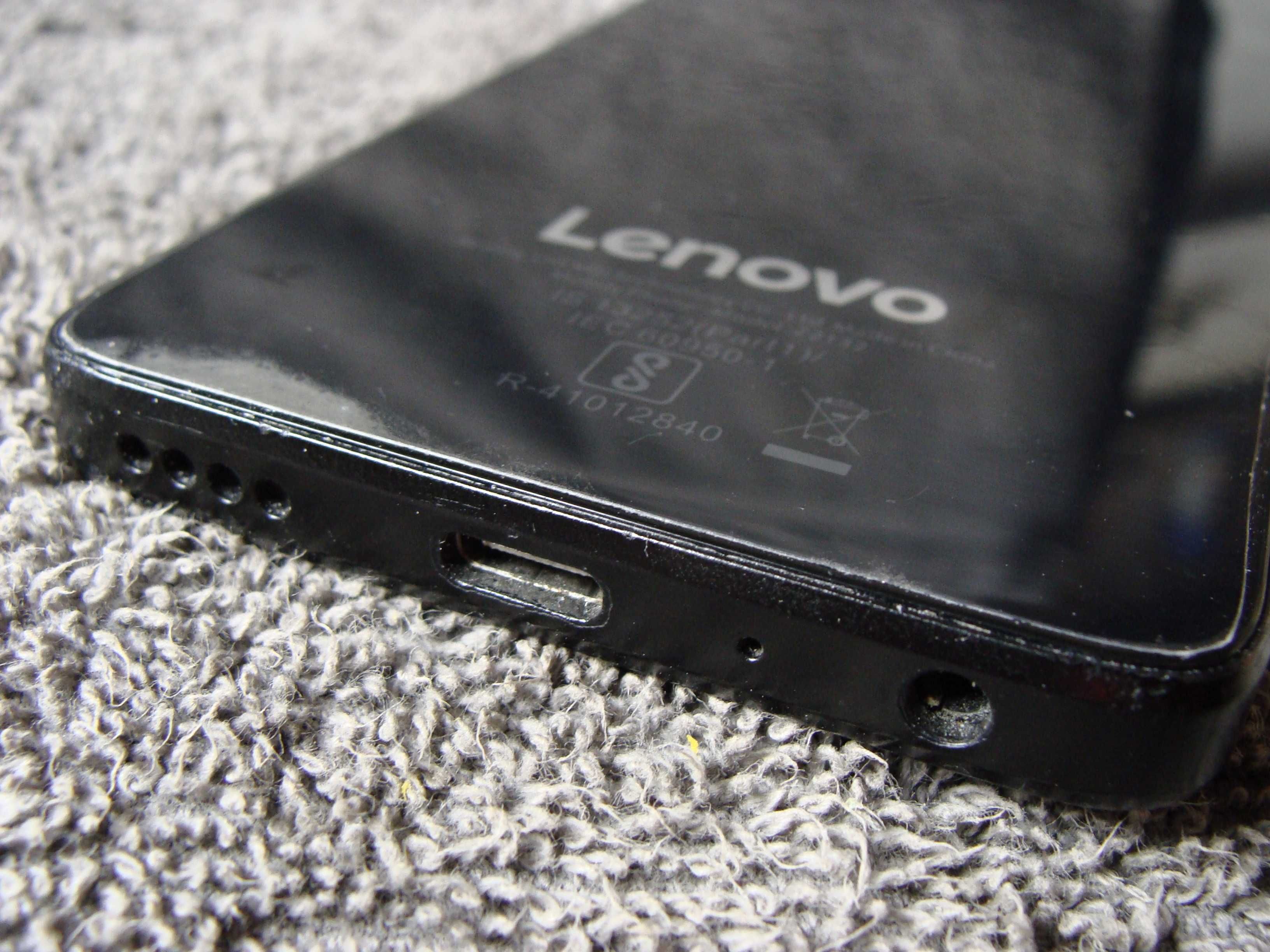 Lenovo 4/64GB Snapdragon 820 2.15 GHz  4G LTE Full HD