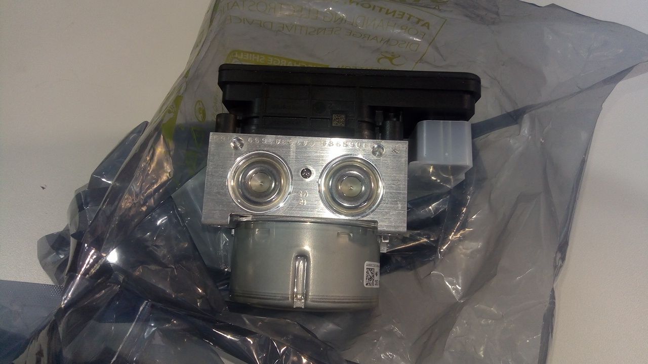 Peças varias marcas BYD Peugeot Renault VW BMW Opel  Toyota ...