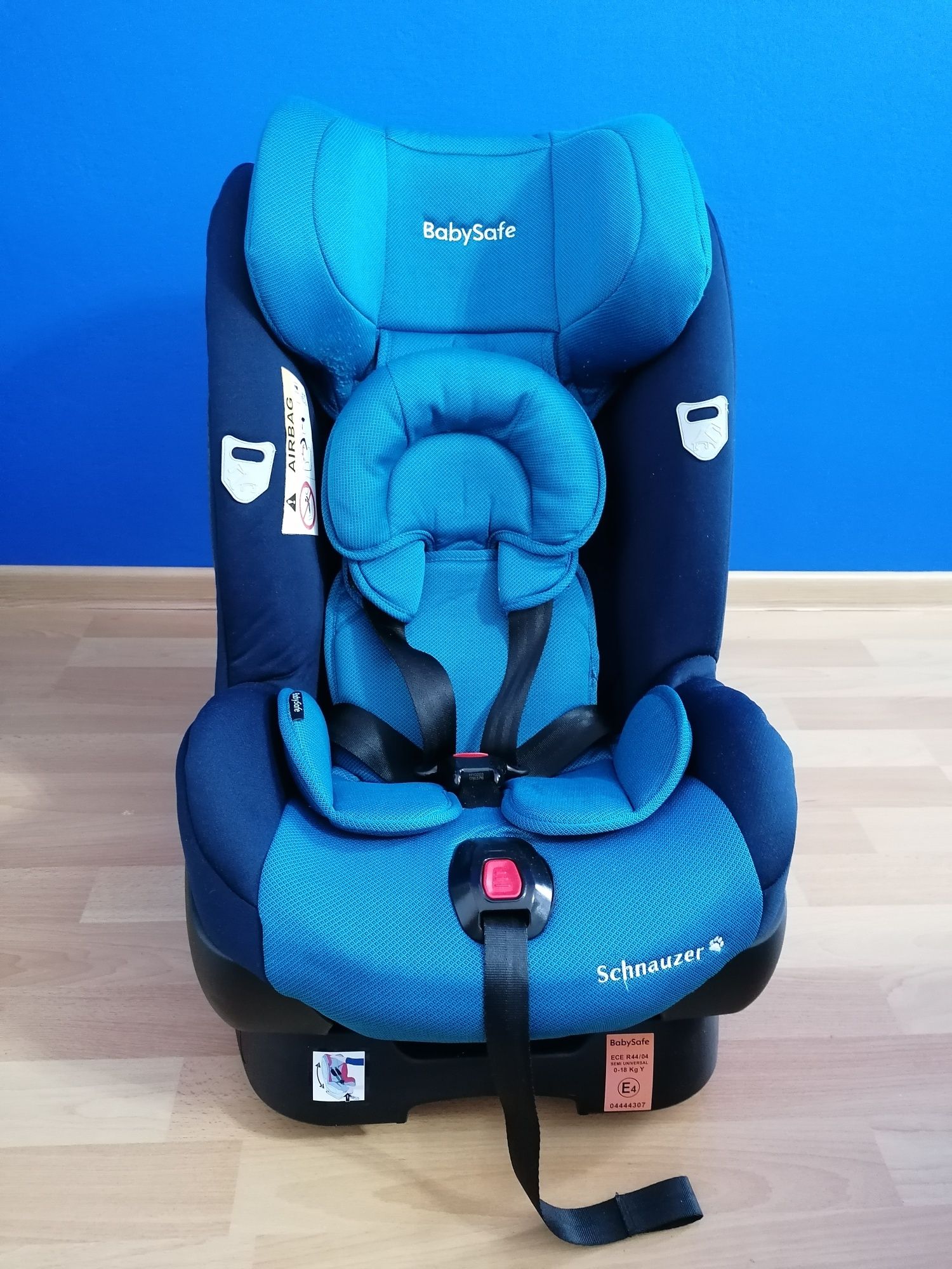 Fotelik samochodowy Baby Safe Schnauzer 0-18kg Isofix