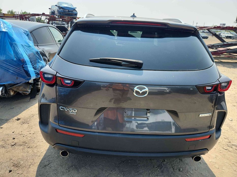 Ляда Кришка Багажник Кляпа СХ-50 mazda мазда сх-50