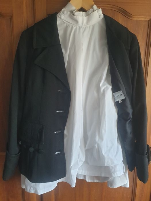 Traje académico feminino de Braga