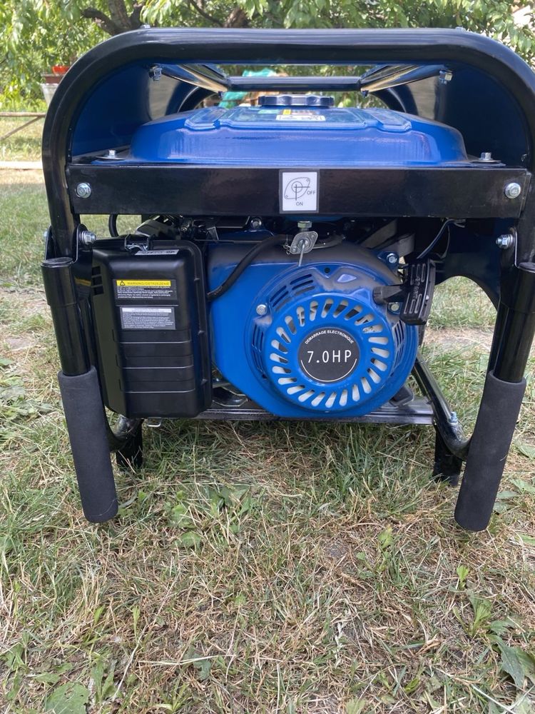 Генератор Xyundai HG 3600A
