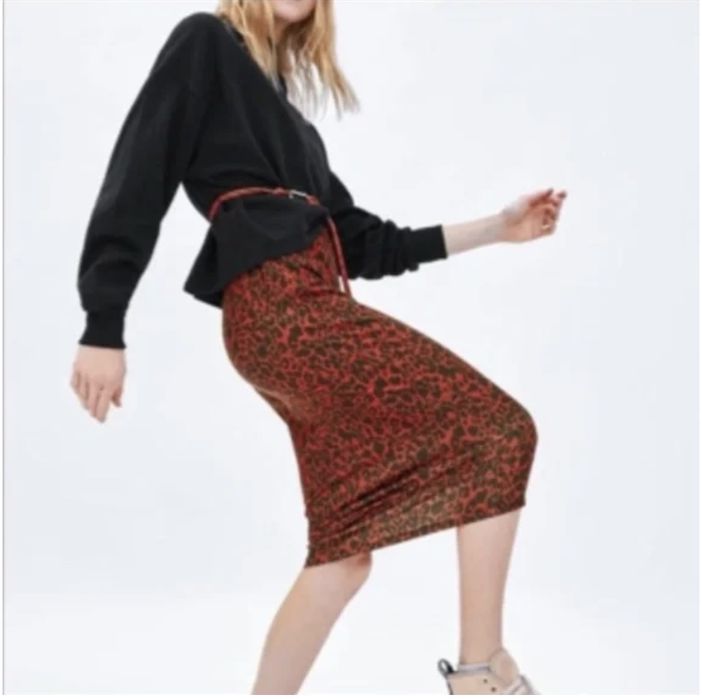 Юбка Zara animal print.