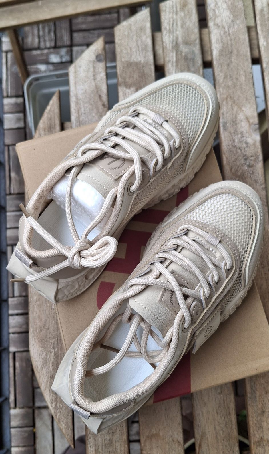 Beżowe sneakersy damskie r.36 NOWE