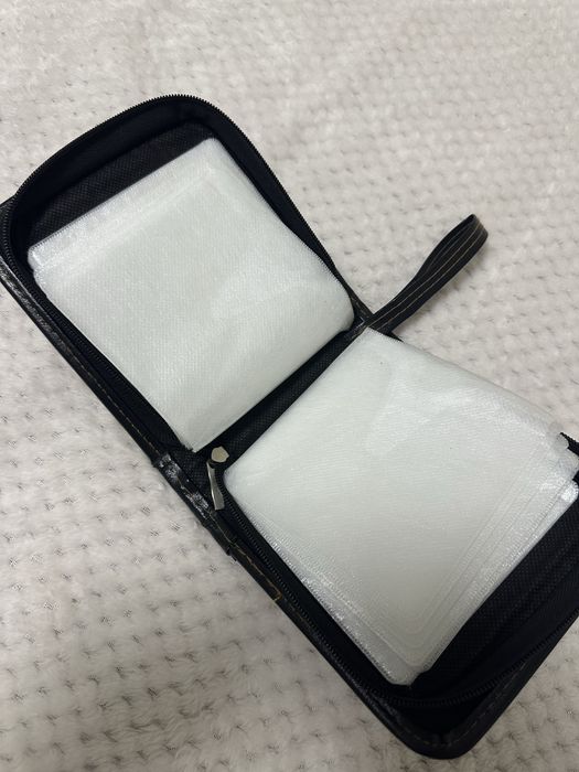 Футляр для CD-дисків