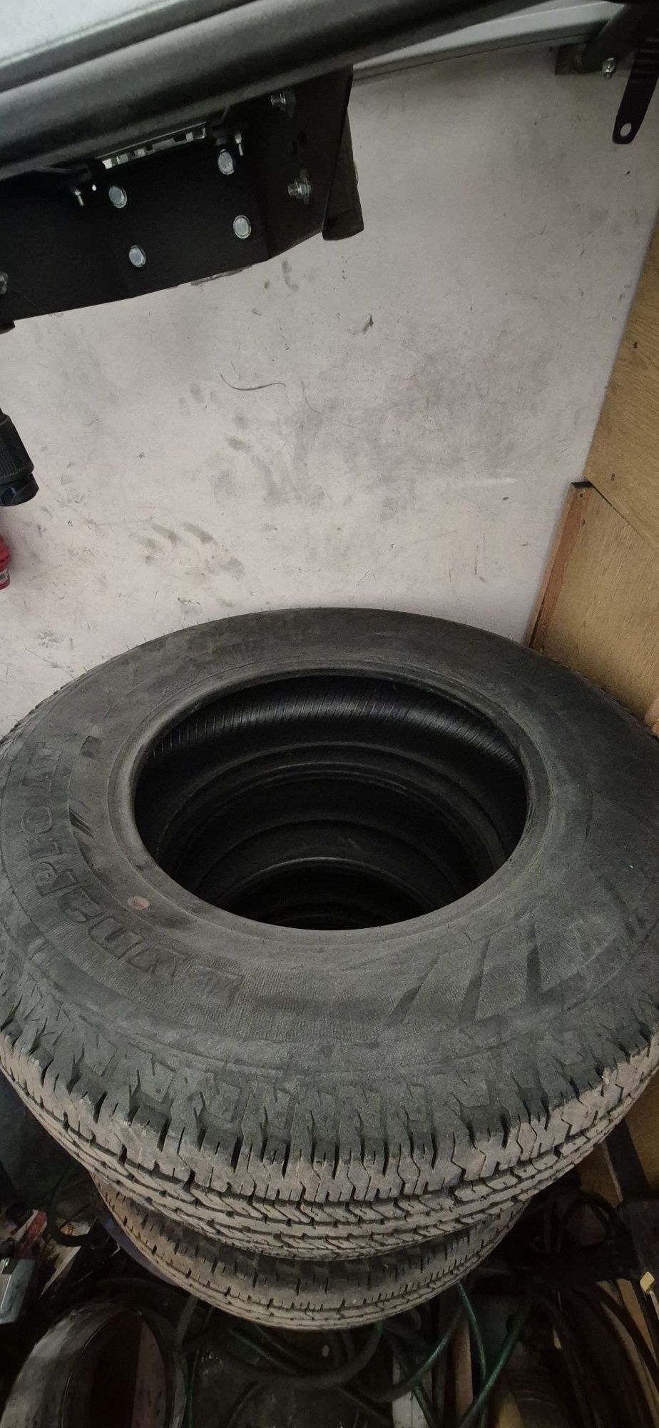 Hankook Dynapro AT 235/75R17