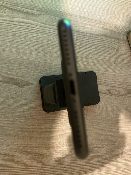 Продам iPhone 8 plus 256