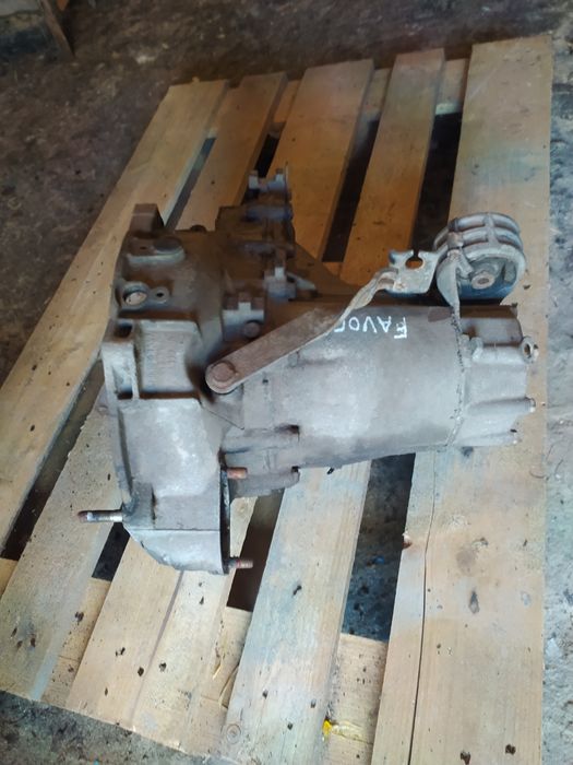 Двигун, коробка та інше шкода фаворит