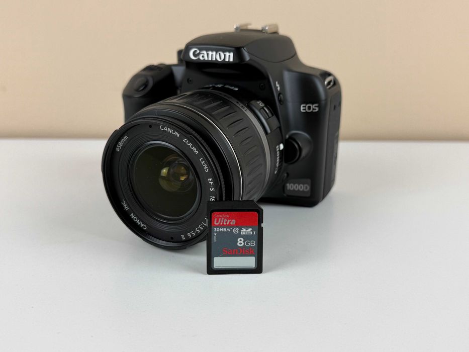 Цифровий фотоапарат/фотокамера Canon EOS1000D + Обʼєктив 18-55 + 8GbSD