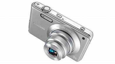 Câmara fotográfica ST-70 a funcionar m. bem