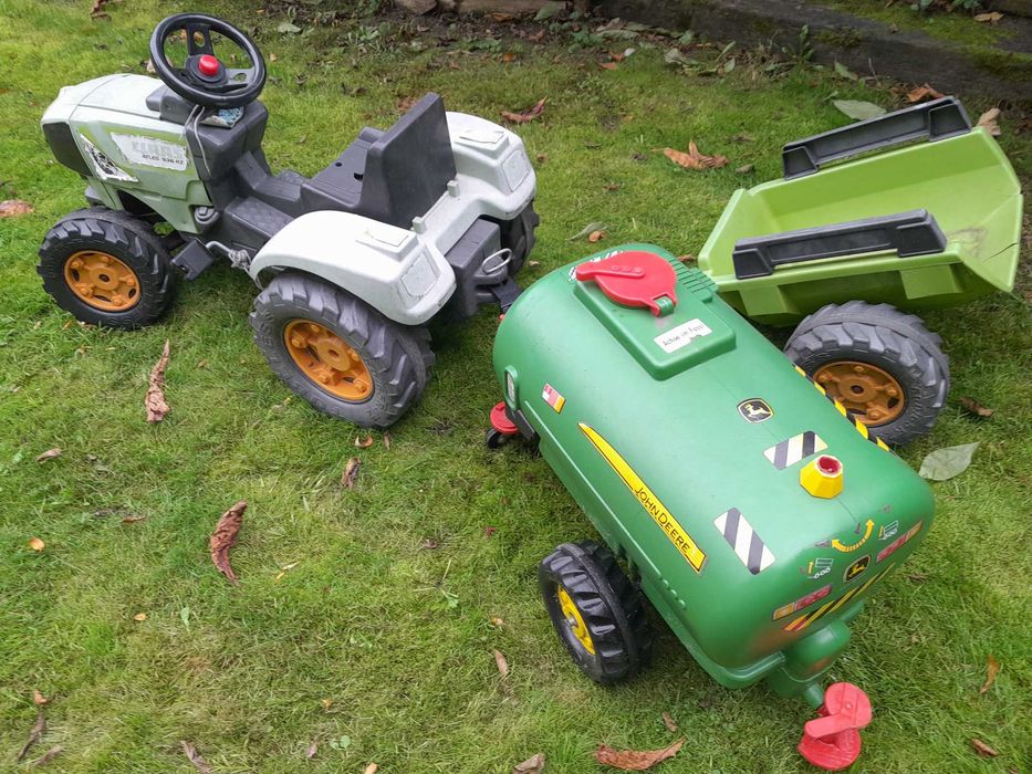 Duży traktor na pedały CLAAS dla dziecka plus przyczepka i beczkowóz