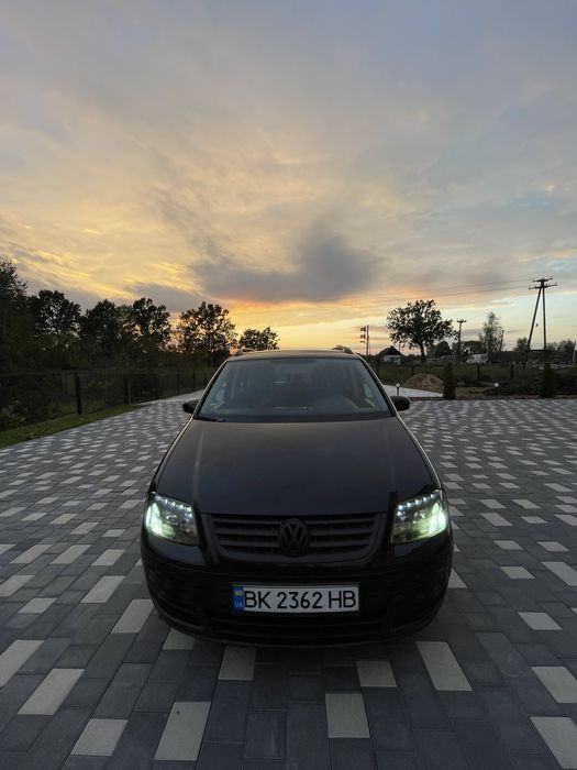 Фольцваген туран 1.6 мрі бензин 2005 р