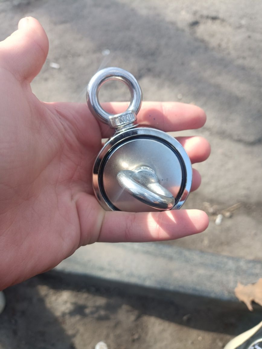 Продам новий магніт 150 кг