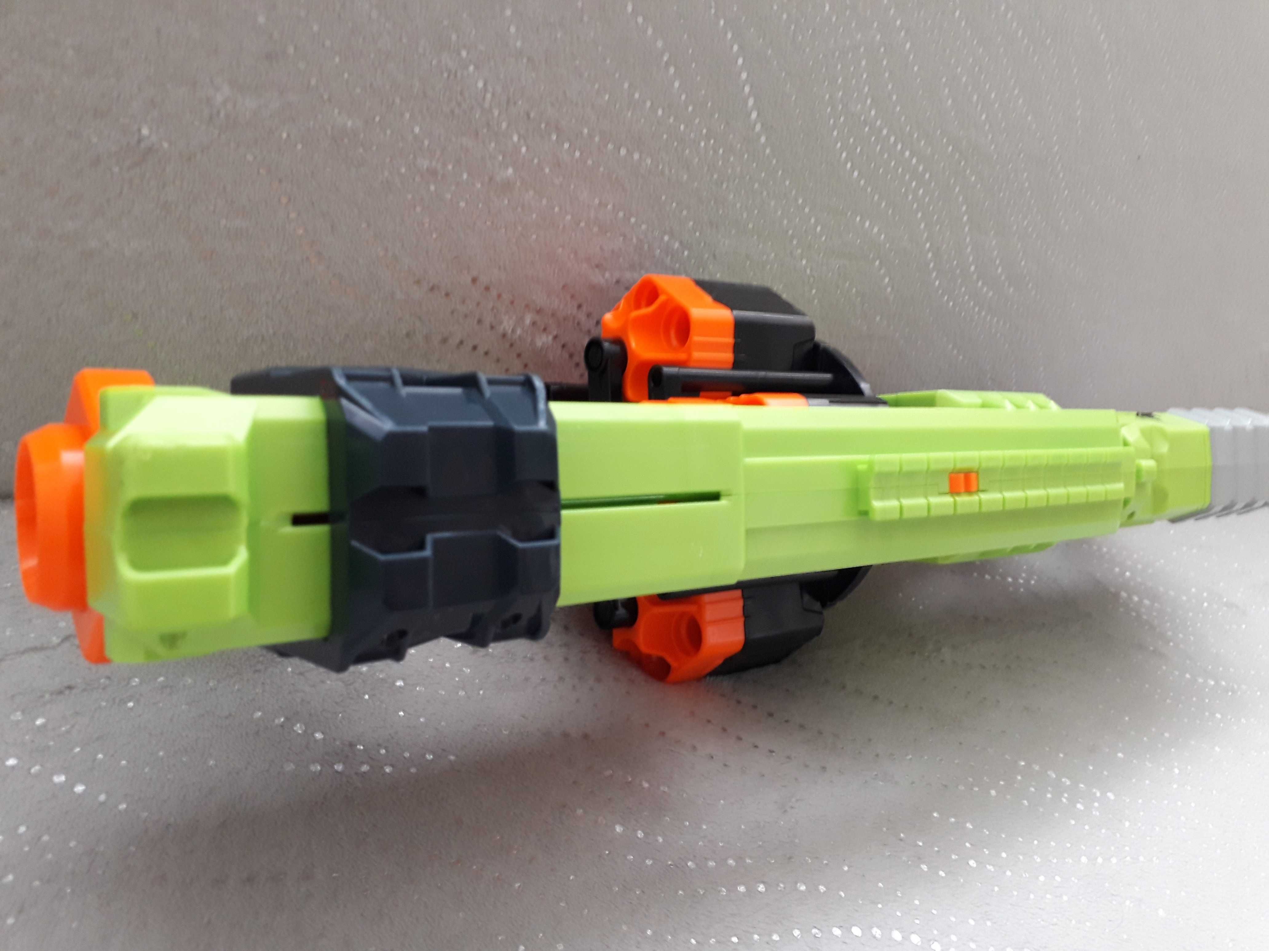 Pistolet NERF Doominator Z zombie strike +30 strzałek