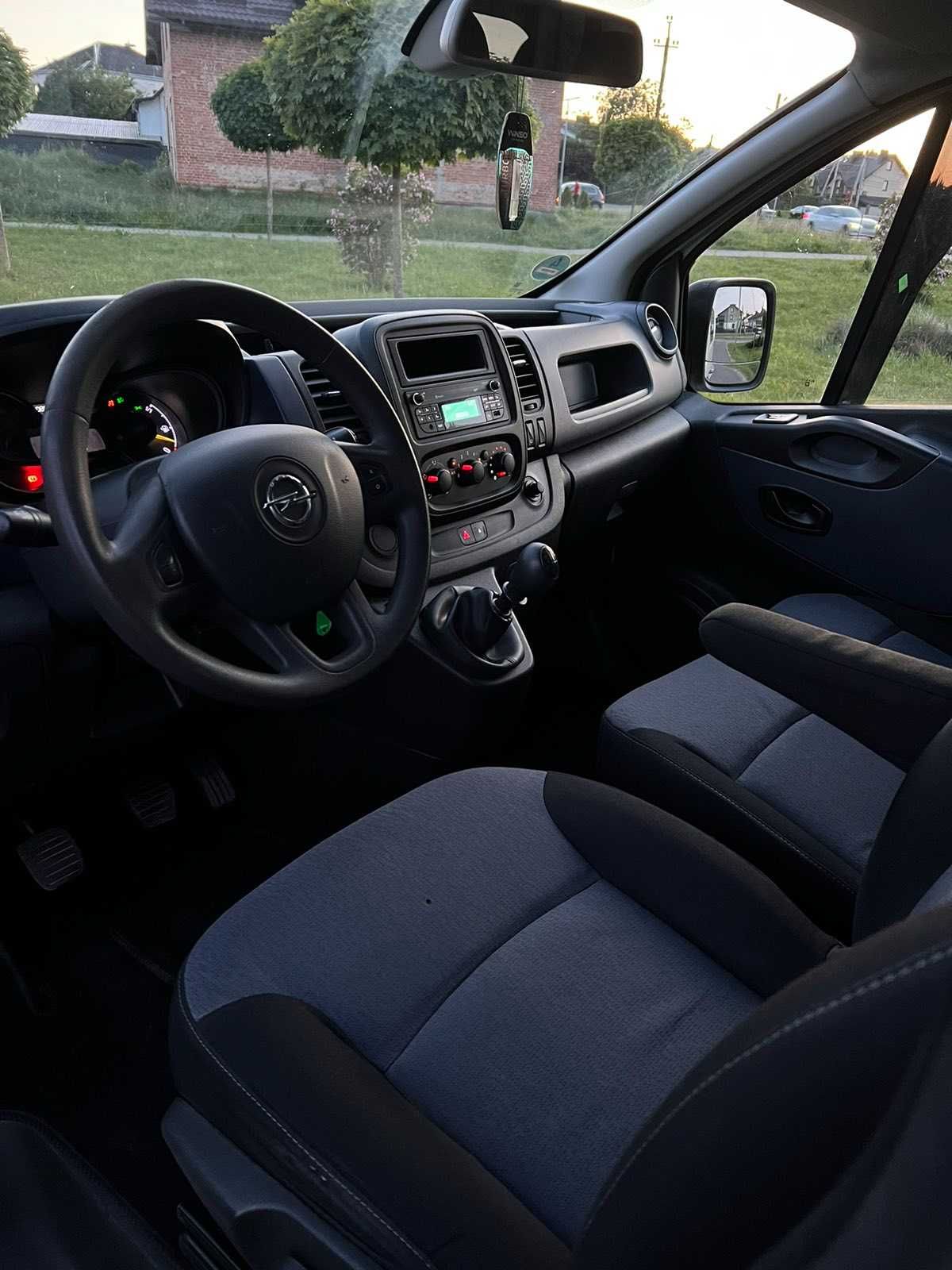 Opel Vivaro 2015