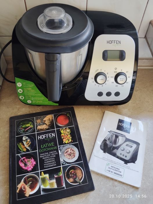 Robot kuchenny wielofunkcyjny