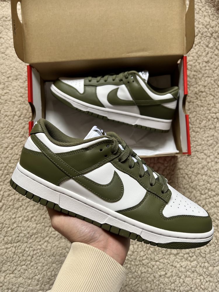 Nike Dunk Low Medium Olive (42.5)