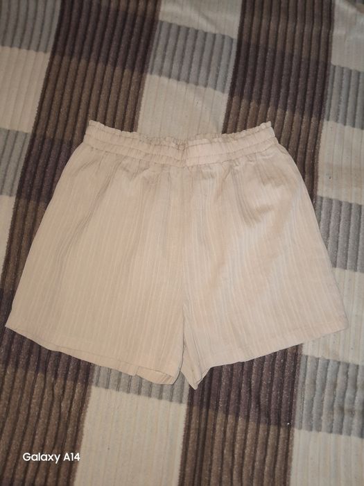 Продам на 52  розмір!