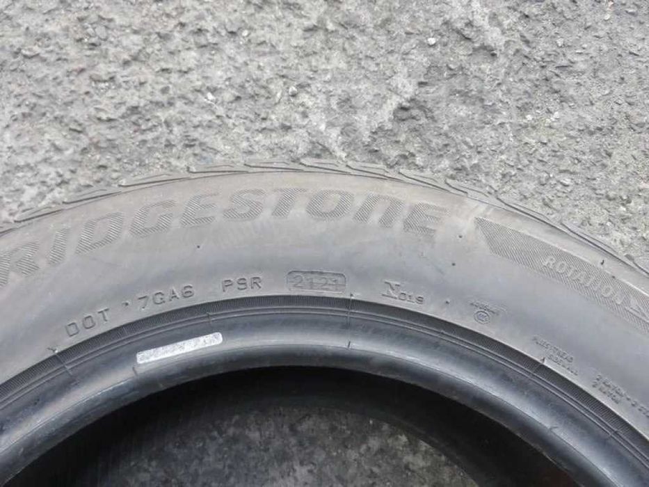 225/60 R16 98Н Bridgestone BlizzakLM-32 Зима 4штуки