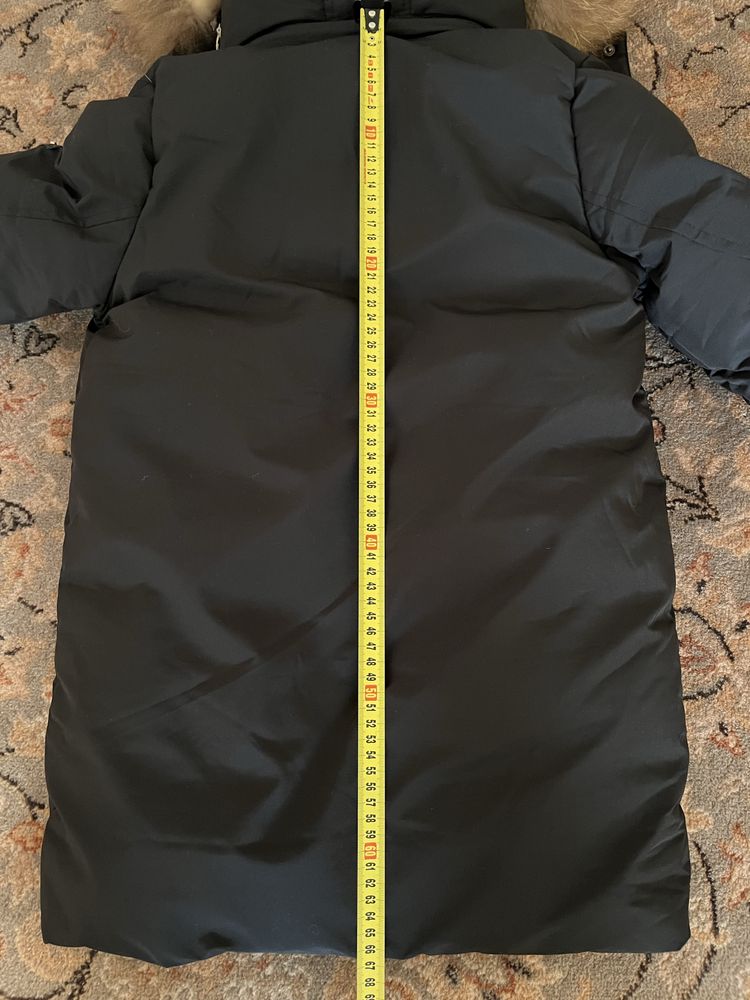 Куртка пуховик р.130 як новий