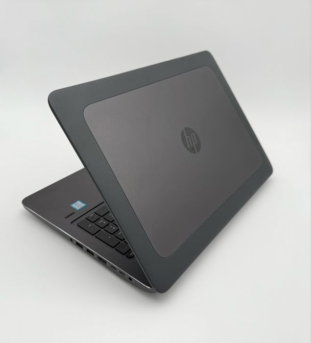 HP ZBook 15 G4 | Xeon I7 | 32GB | 512GB SSD + 1TB | 1 ANO GARANTIA