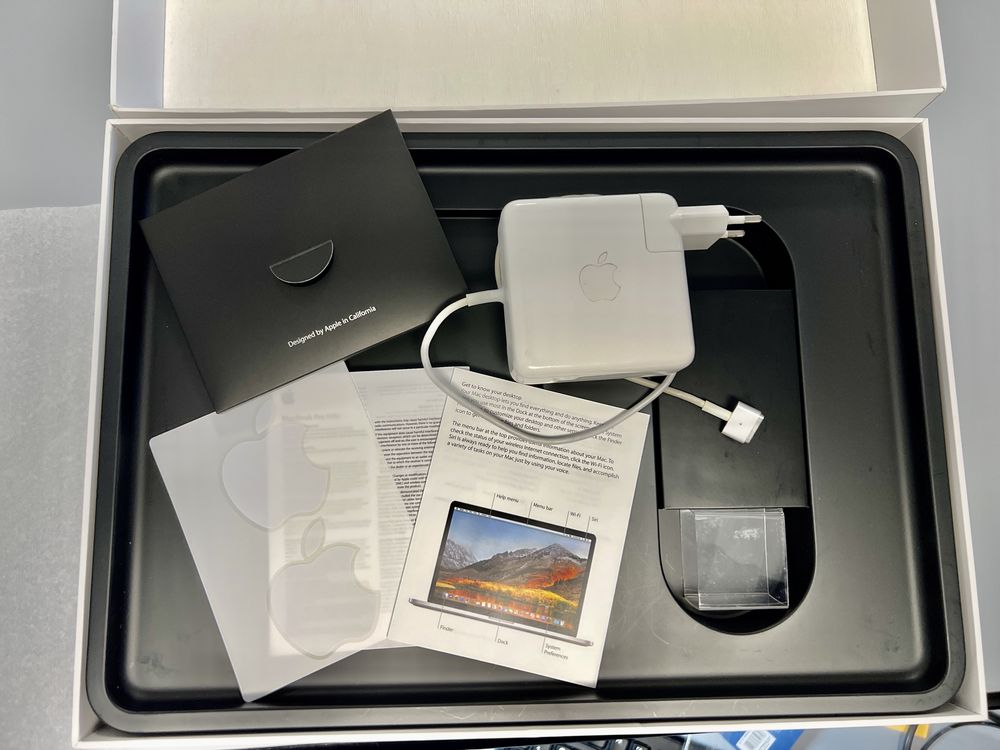 MacBook Pro 15" Intel Core I7 3,4Ghz, 16Gb RAM, Super Stan, Cyrylica