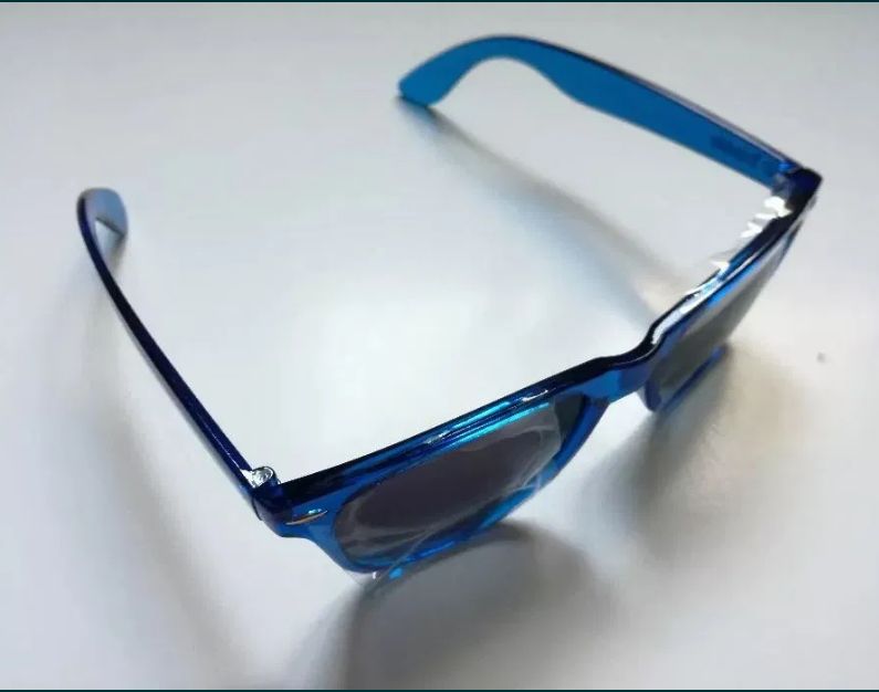 Kultowe okulary przeciwsloneczne sloneczne niebieskie - nowe