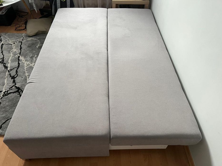 Kanapa / Wersalka rozkładana z funkcją spania