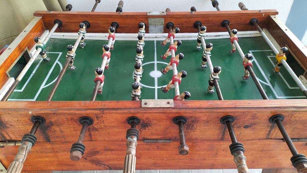 Mesa de Matraquilhos em madeira