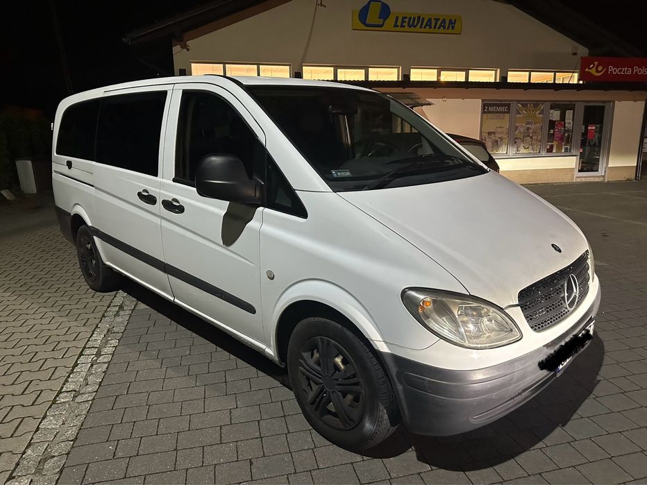 Mercedes Benz Vito 2.2 9 osób zadbany Long Długi stan bardzo dobry