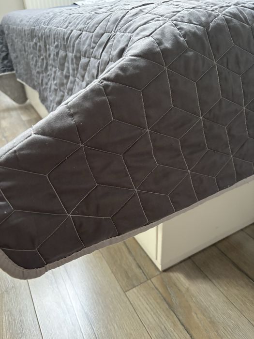 Szara narzuta 220/240 dwustronna pikowana