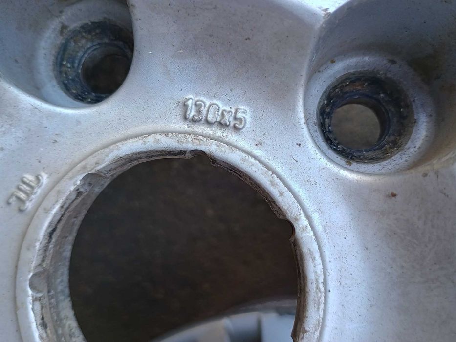 Диски R18 RONAL VOLKSWAGEN 8jx18 5x130 ET57 потребують фарбування