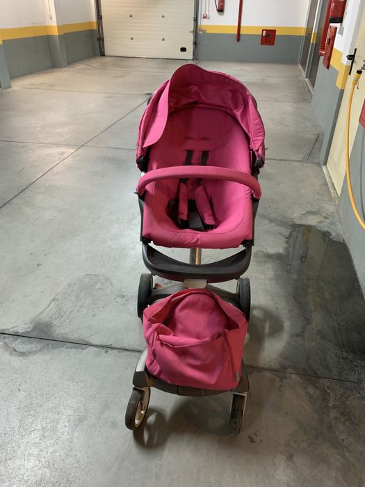 Vendo carrinho stokke rosa