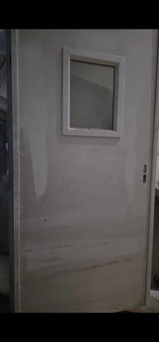 porta corta fogo com janela 215x100cm