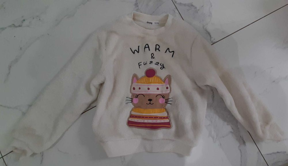 Теплий светр на зиму 104 розмір для дівчинки