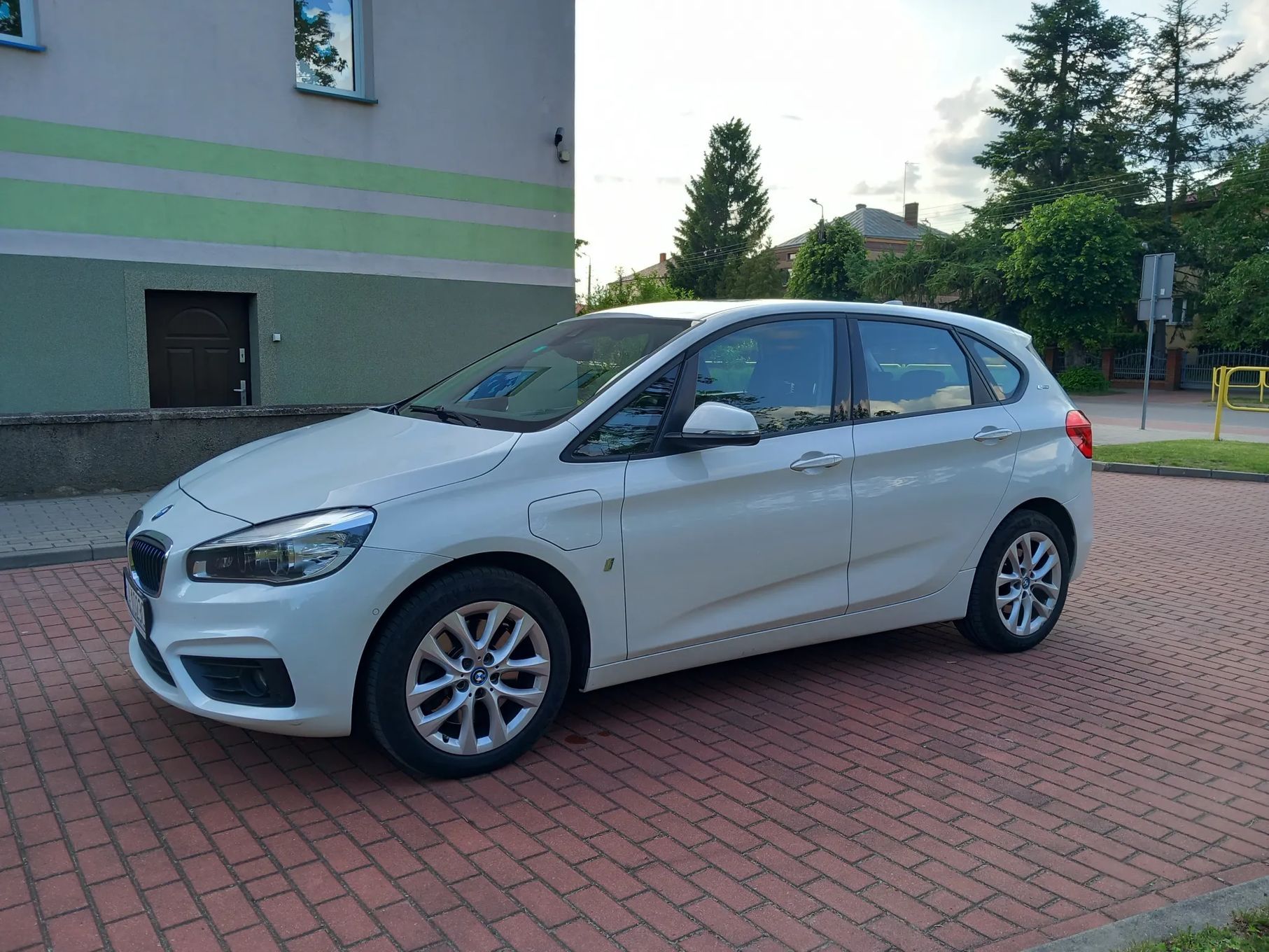 BMW Seria 2 BMW 225xe