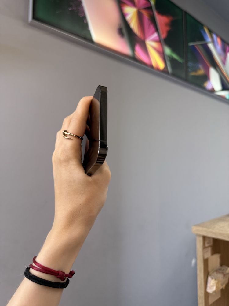 IPHONE 12Pro Max 256 Graphite Neverlock Костюшка,5 igrand