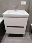 Sprzedam szafka łazienkowa, umywalka, bateria hansgrohe (biała, 60cm)