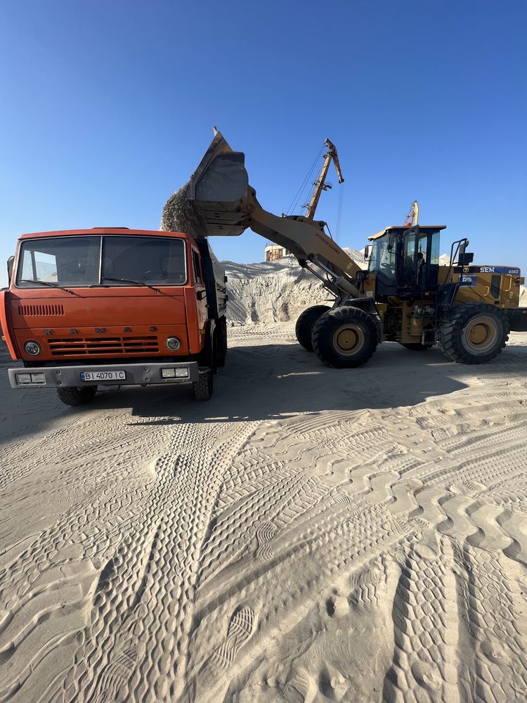Услуги самосвала Камаз 10-12 т,Daf 25 T,песок,щебень,вывоз мусора!