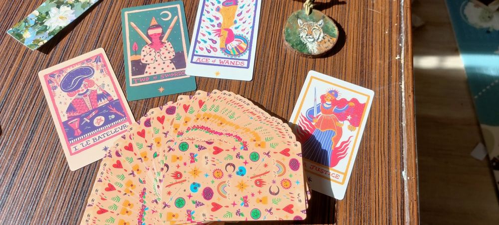 Rainbow tarot  piękny kolorowy karty tarota magia wróżka wróżby