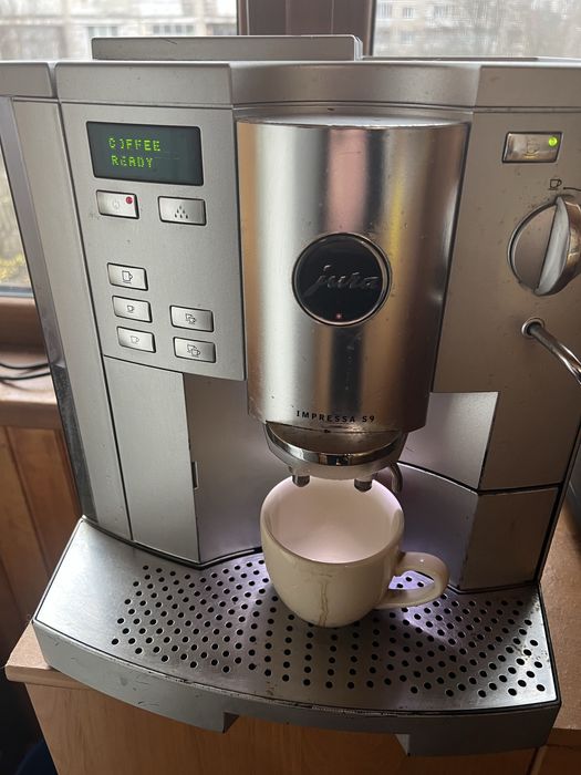 Кавомашина Jura Impreza S9