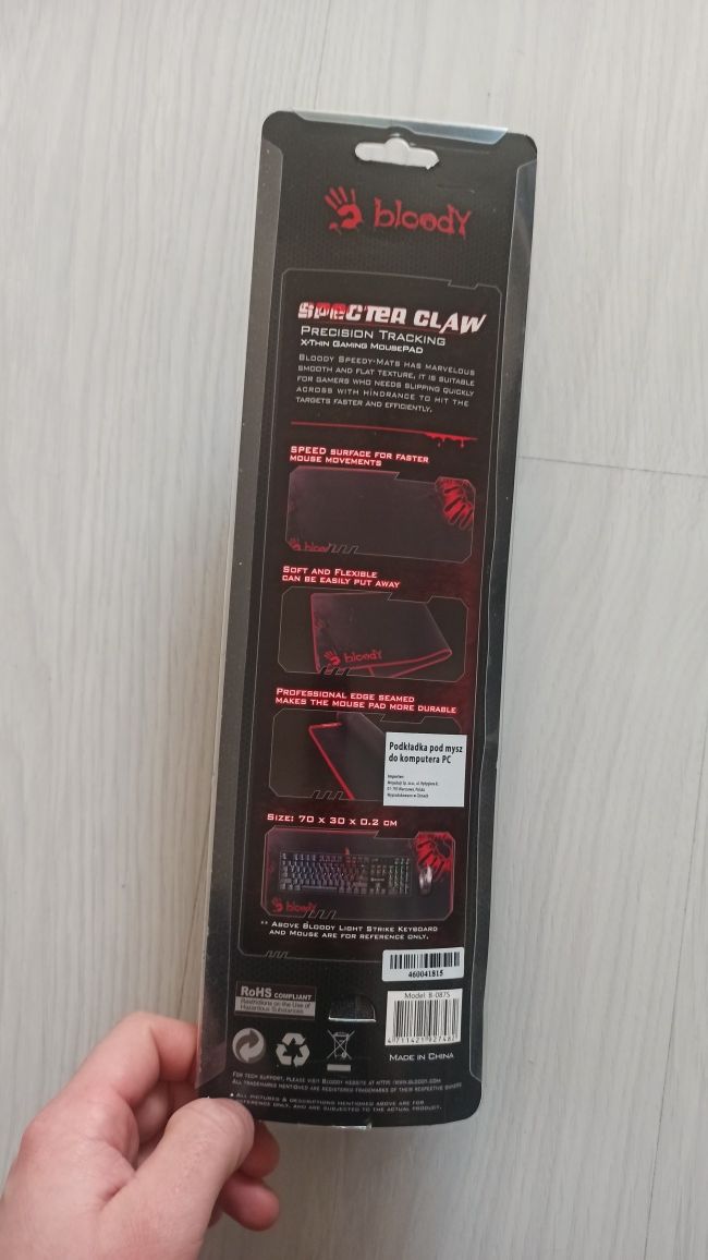 Podkładka pod myszkę BLOODY 70x30cm